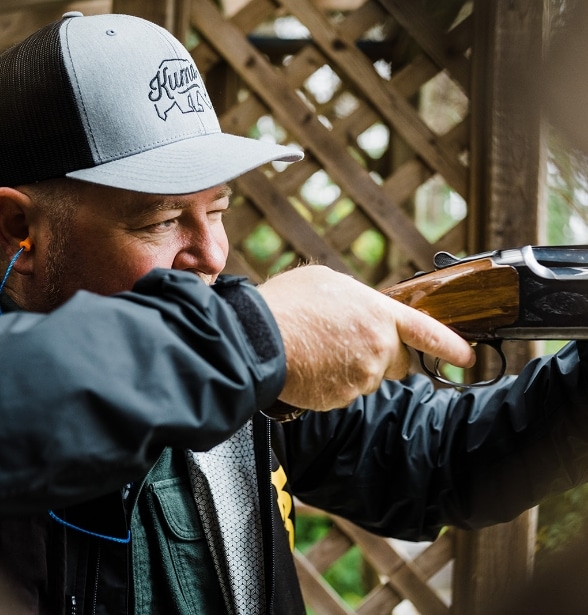 Tir au pigeon d’argile à Montebello, près de Montréal - Clay Shooting in Montebello, near Montreal