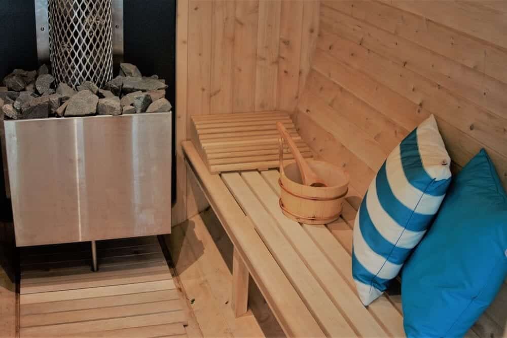 Healthy Holidays: floating sauna and zenitude